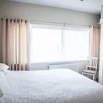 Hayes House Bed & Breakfast