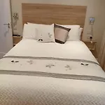 Hayes House Bed & Breakfast